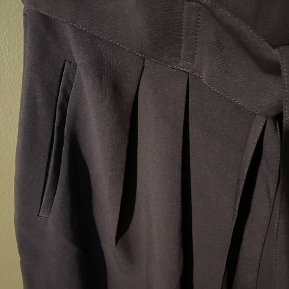 🌟 H&M Black Paperbag Skirt🌟 - Picture 5 of 7